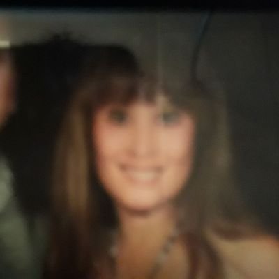 Profile Picture of Kim Medrano (@kimmedrano8) on Twitter