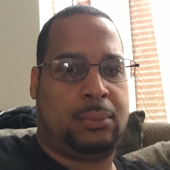 Profile Picture of Brian Holland (@hollab126) on Poshmark