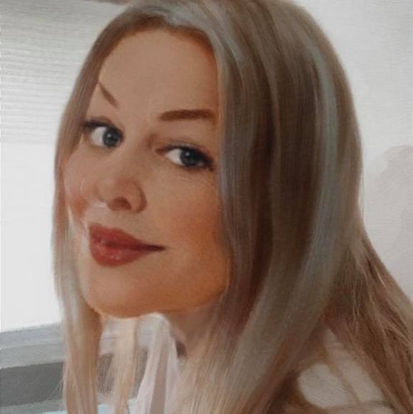 Profile Picture of Norma Rivera (@normarivera115) on Poshmark