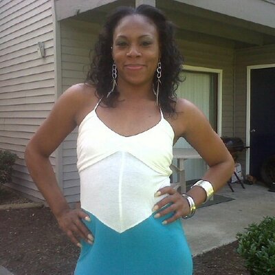 Profile Picture of Dawn Moe (@Moethanenough) on Twitter