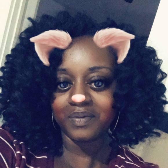 Profile Picture of Rita Rene' (@rita_rene32) on Poshmark