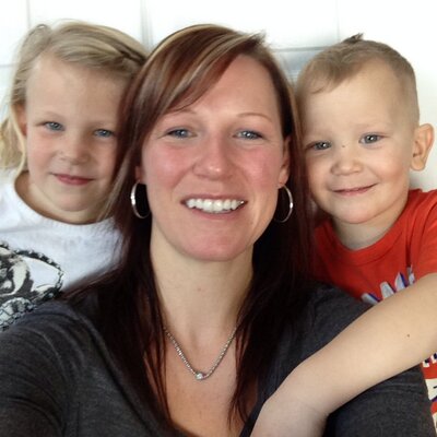 Profile Picture of Laura Foss (@laurafoss30) on Twitter