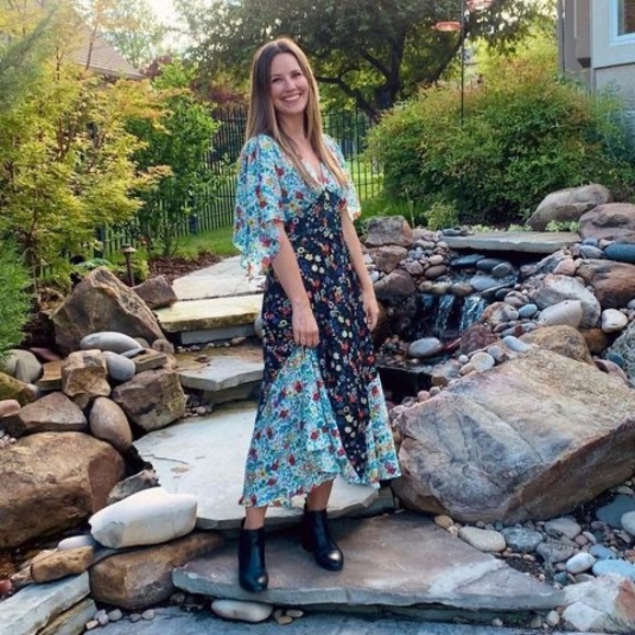 Katie Gilbaugh - Poshmark Profile Picture of Katie Gilbaugh (@katiegilbaugh) on Poshmark