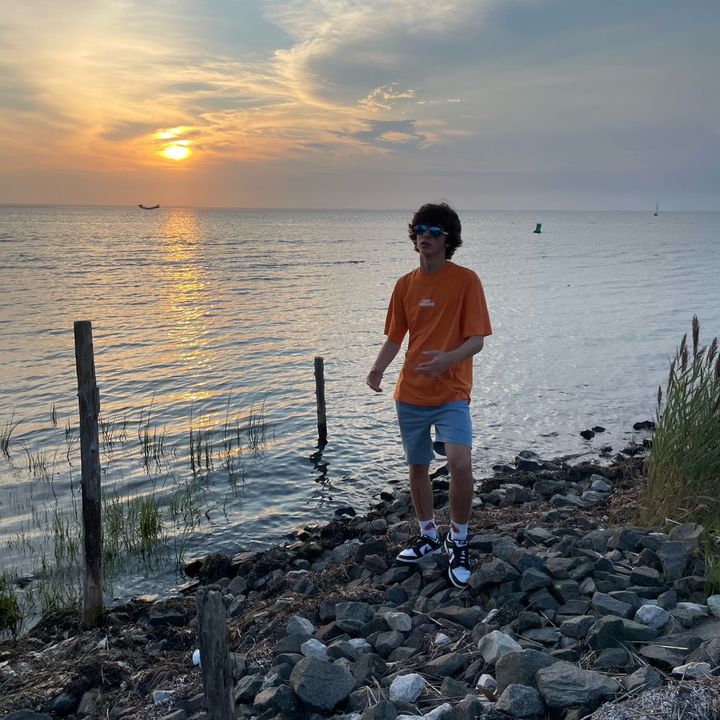 Profile Picture of MARK (@markcurleyfry) on Tiktok