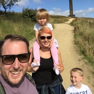 Profile Picture of Chris Groom (@groomy3000) on Twitter