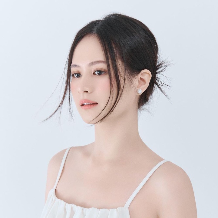 Profile Picture of ANGEL (@angelaler) on Tiktok