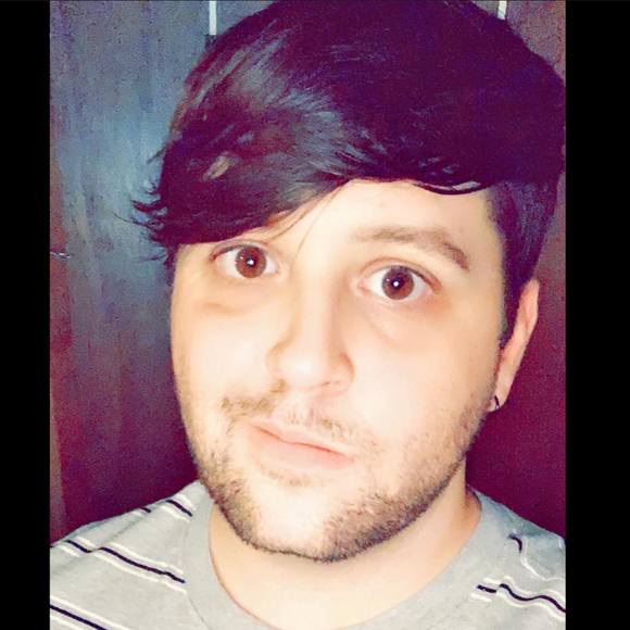 Profile Picture of Randy Peeper (@randypeeper) on Poshmark