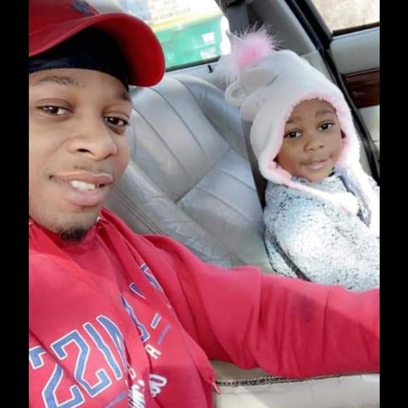 Profile Picture of Dominque Steptoe (@domsteptoe) on Poshmark