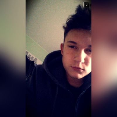 Profile Picture of Chris Günther (@ChrisXCharmant) on Twitter