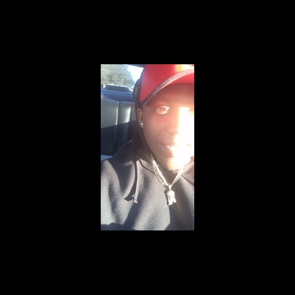 Profile Picture of Quinncy Stevens (@teejayyofficial) on Poshmark