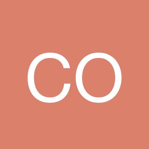 Profile Picture of Crystal Oconnor (@crystalmoconnor) on Poshmark