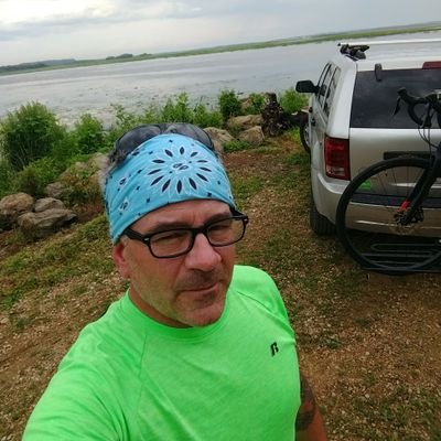 Profile Picture of David Gottschalk (@godsrogue13) on Twitter