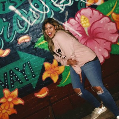 Profile Picture of Monica Leslie (@monicaleslieee) on Twitter