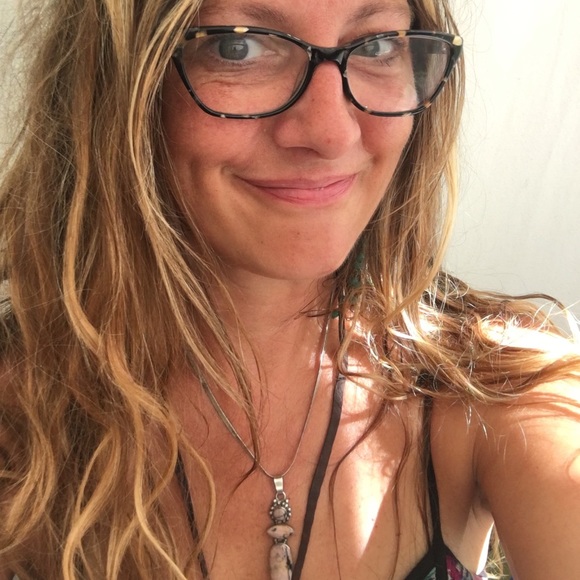 Profile Picture of Sylvan Bourgette (@sylvanfairy) on Poshmark