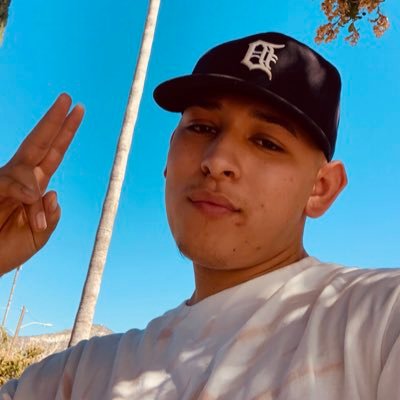 Chingo Bling - Twitter Profile Picture of Chingo Bling (@4Cnuno) on Twitter