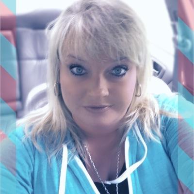 Profile Picture of Tammie Sivalls (@tammiejo869) on Twitter