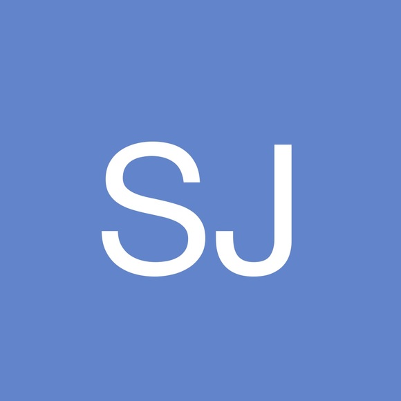 Profile Picture of Stephanie Judge (@stephanieern) on Poshmark