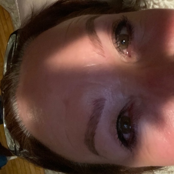 Profile Picture of Joan Reid (@joan_reid) on Poshmark