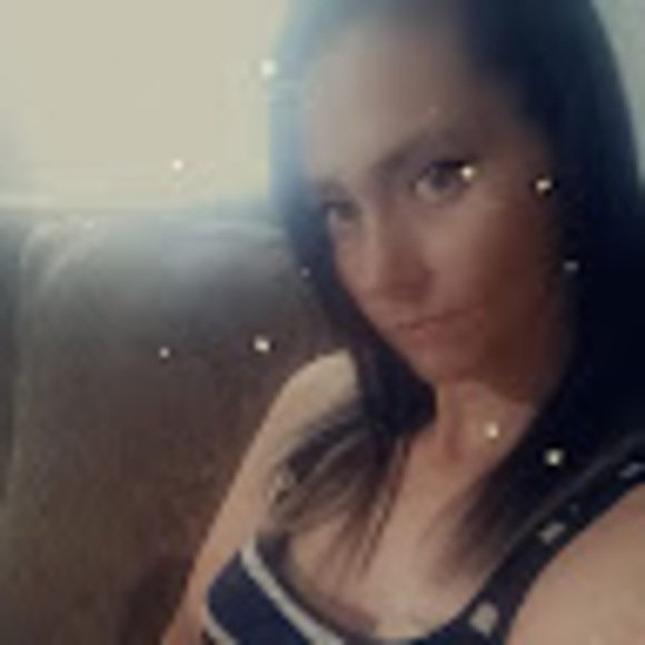 Profile Picture of Candi Malone (@malonecandi65) on Poshmark