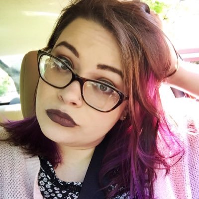 Profile Picture of Corrine Kelley (@clytemtastrophe) on Twitter