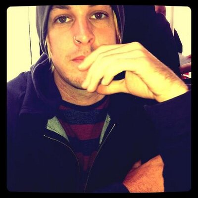Profile Picture of Jason Lee Chenoweth (@JasonLeeRamone) on Twitter