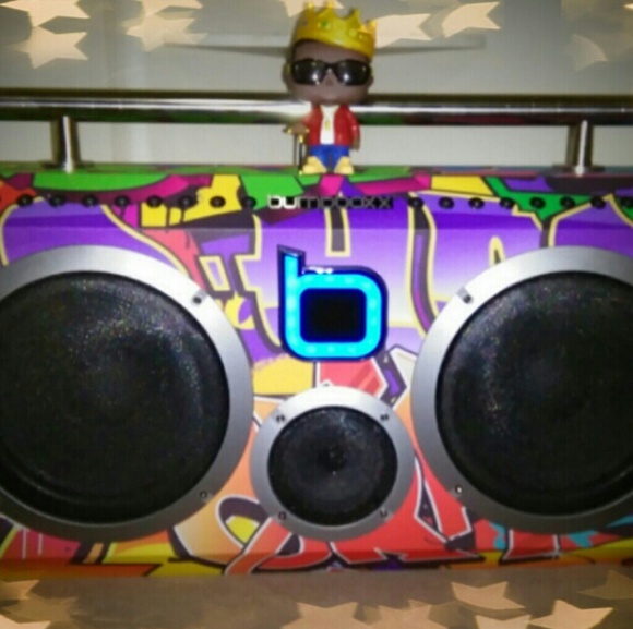 Profile Picture of Joseph Kaaihue (@nanaeoe) on Poshmark