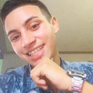 Profile Picture of Freyen Aaron (fantasma) (@zahir.guzman.3) on Facebook