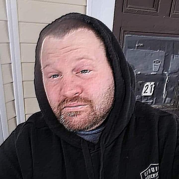 Profile Picture of Mark Erickson (@ericksonmark43) on Poshmark