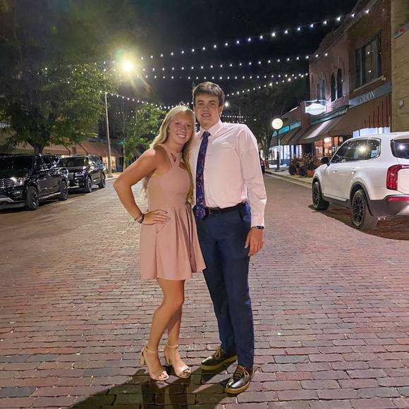 Profile Picture of Matthew Potter (@mattpotter62) on Poshmark
