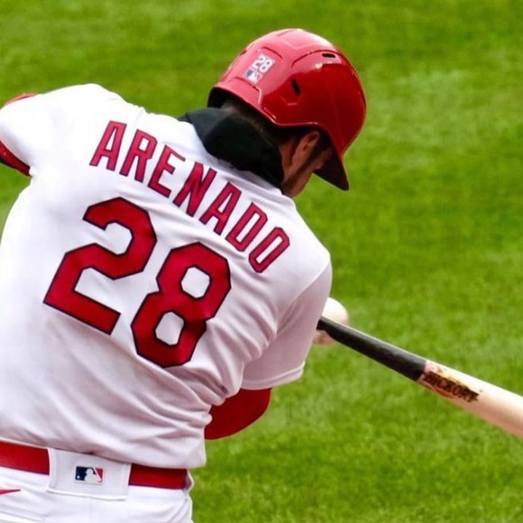 Justin Gahring - Poshmark Profile Picture of Justin Gahring (@jgahring07) on Poshmark