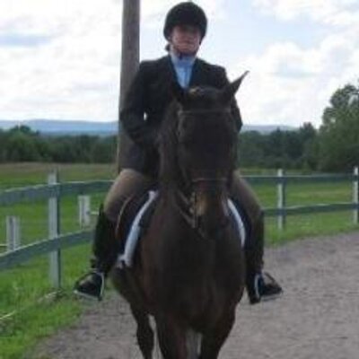 Profile Picture of Kim Jasinski (@JasinskiKim) on Twitter