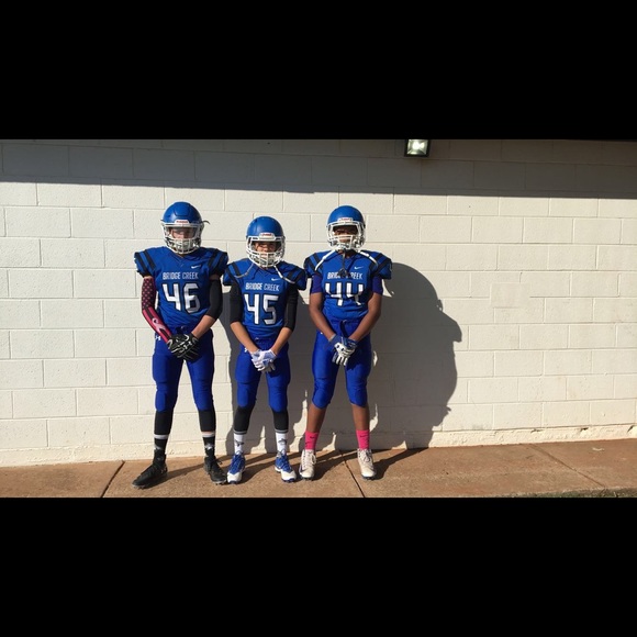 Profile Picture of Dylan Shirley (@dylan2188) on Poshmark