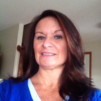 Profile Picture of Debbie Halverson (@ddhalverson1) on Twitter