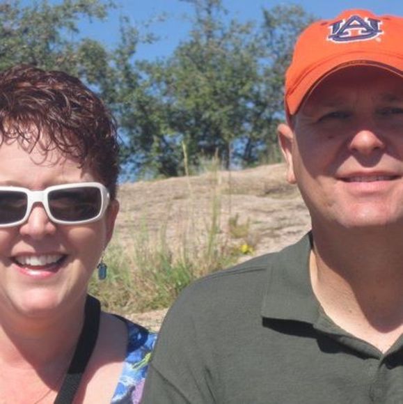 Profile Picture of Joyce Burch (@jeff529) on Poshmark