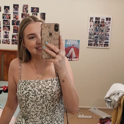 Profile Picture of Emma (@ejmurphy07) on Twitter