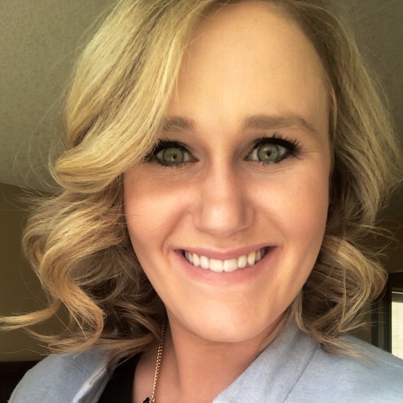 Profile Picture of Carley Mccaw (@cmonica557) on Poshmark