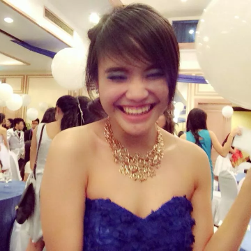 Profile Picture of Carmela Ann Santiago (@IonaAzhara) on Twitter