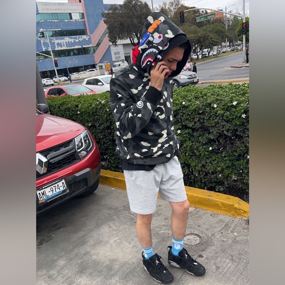 Profile Picture of Cesar Correa (@c_m0ney208) on Poshmark