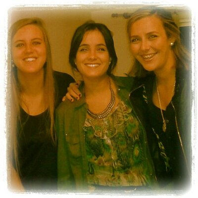 Profile Picture of Lore Perez (@loreperez22) on Twitter