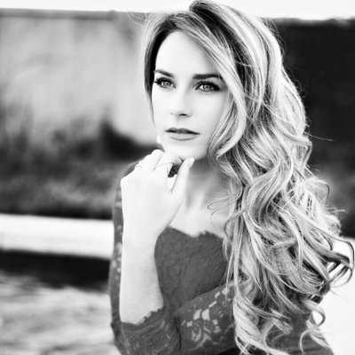 Profile Picture of Mary Peyton Deer (@marypeytond) on Twitter