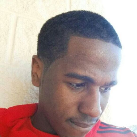 Profile Picture of Andre Wesley (@andrewesley53) on Poshmark