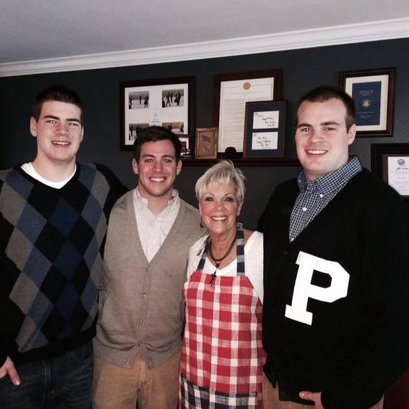 Profile Picture of Mary ellen Gibbs (@megrn6) on Poshmark