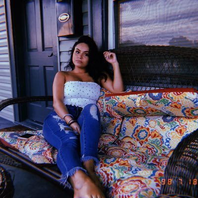 Profile Picture of Syd Puska (@sydney_puska) on Twitter