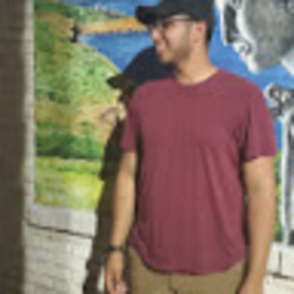 Profile Picture of David Morales (@morales10david) on Poshmark