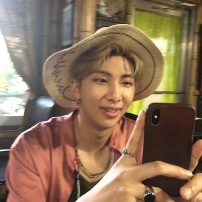 Profile Picture of Laili (@funtaesthic) on Twitter