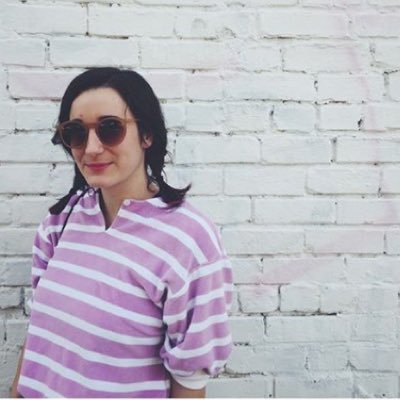 Profile Picture of Gina Piccinini (@GinaPeach3) on Twitter