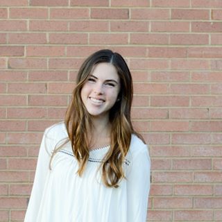 Profile Picture of Bailee Stones (@bailee.stones) on Facebook