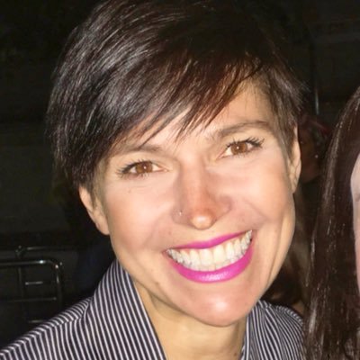 Profile Picture of Stephanie Case (@runningcase) on Twitter