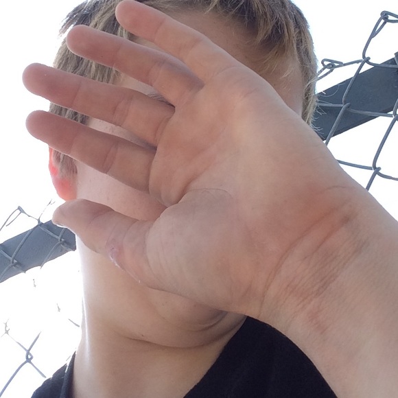 Profile Picture of Josh Conley (@joshuamconley) on Poshmark