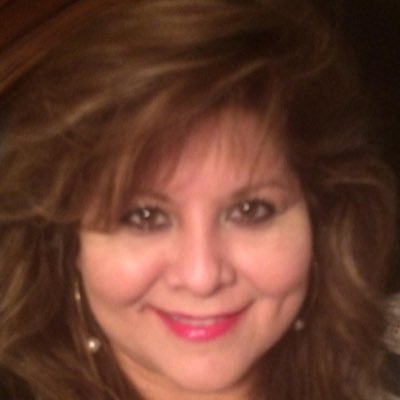 Profile Picture of Lilly Cisneros (@LillySA) on Twitter